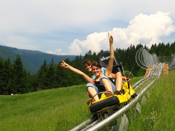 Fahrt auf der Coasterbahn am Hasenhorn � Datacreate