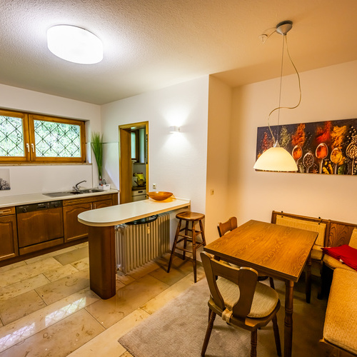 Die K&uuml;che mit Sitzplatz - 