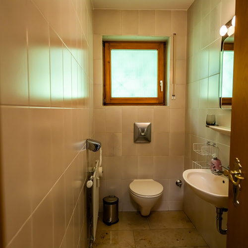 Separate zweite Toilette  - 