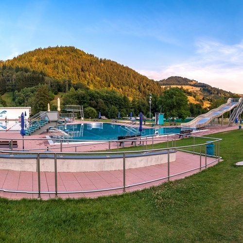 Das Freibad in Sch&ouml;nau - 