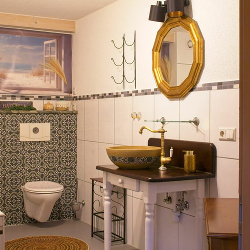 Das Gemeinschaftsbad im 1. Untergeschoss - 